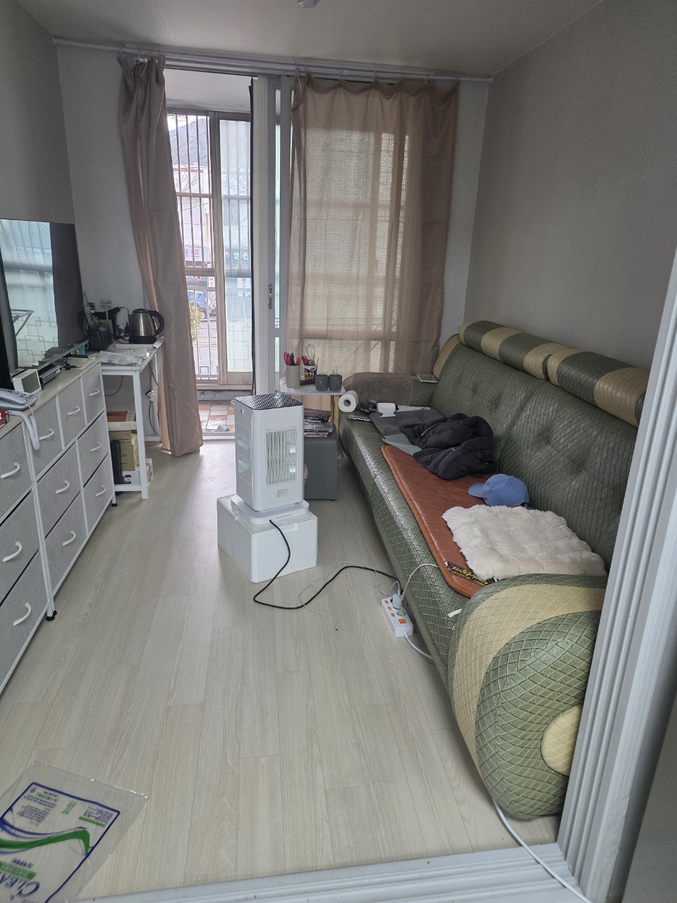 안산시 유품정리 작업 전 사진 4